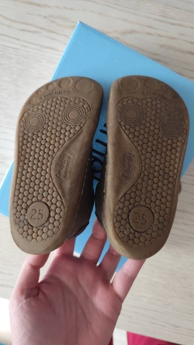 Półbuty Ameko 25