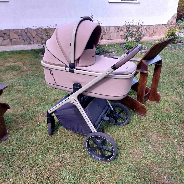 Коляска Carello Vector 2 в 1