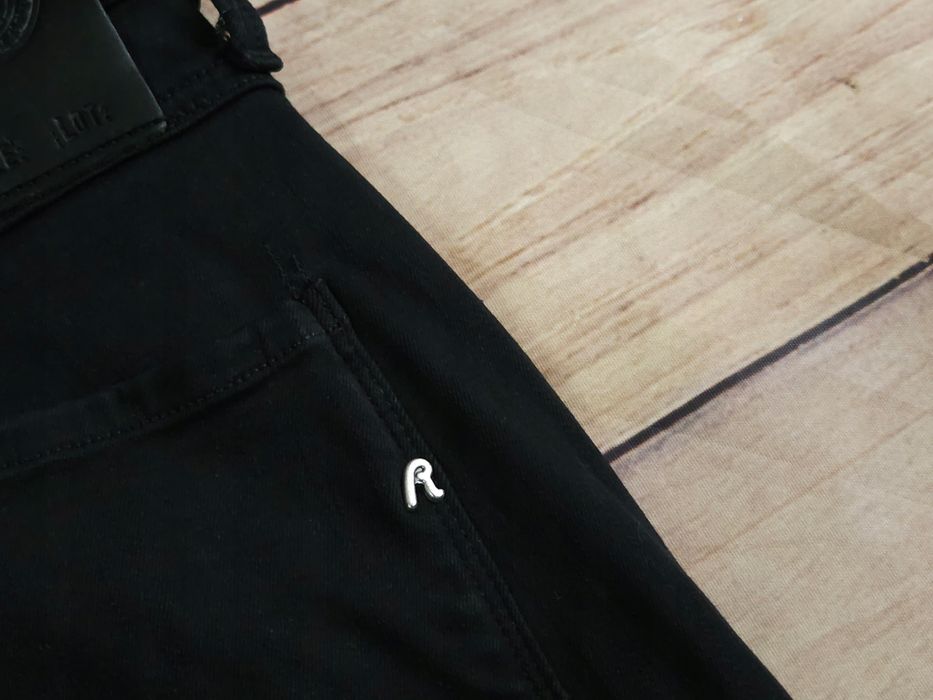 REPLAY Anbass Spodnie Jeans Męskie Czarne Hyperflex r. 32/32