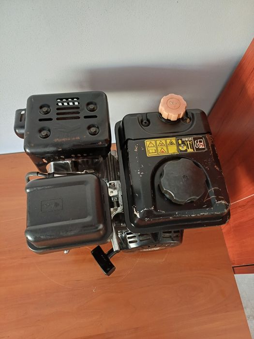 Silnik  123 cc3.