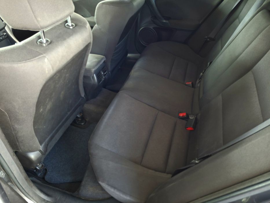 Honda Accord Tourer 2.2 i-DTEC - Conforto e Fiabilidade