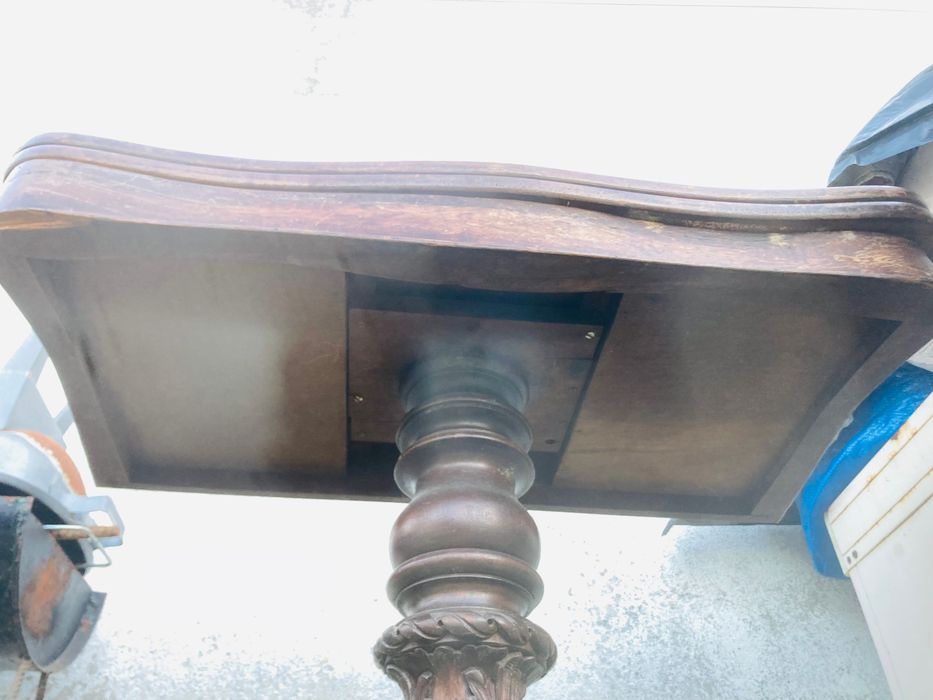 Mesa de jogo para restauro