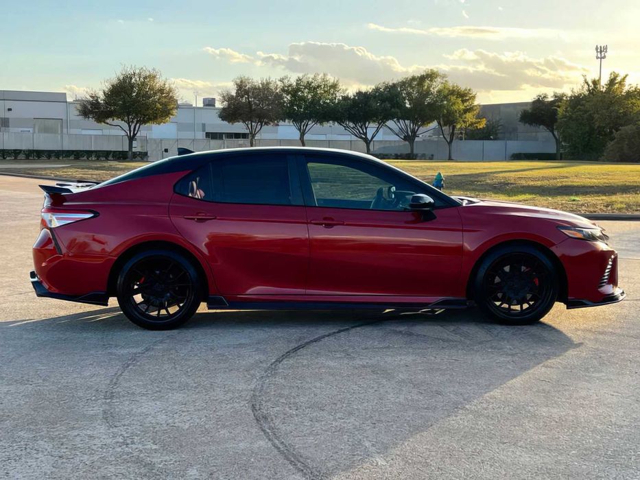 Toyota Camry TRD      2020