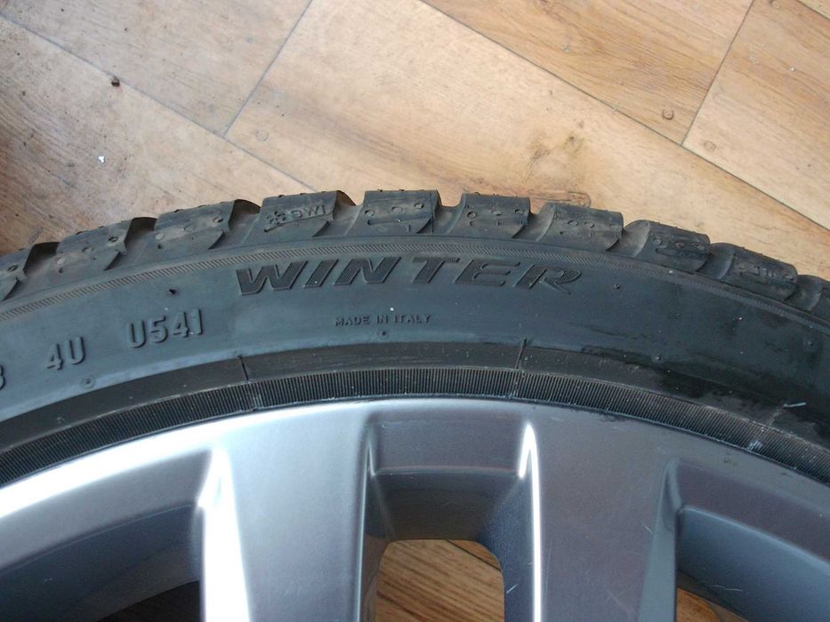 Pirelli Winter Sotto Zero 3 225/40/18 92H zima