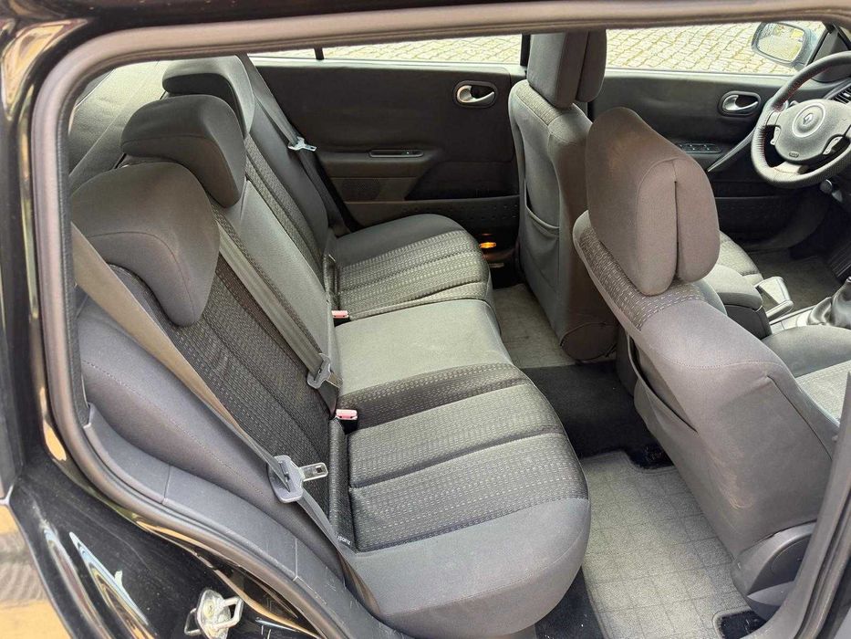 Carro renault megane — photo 3