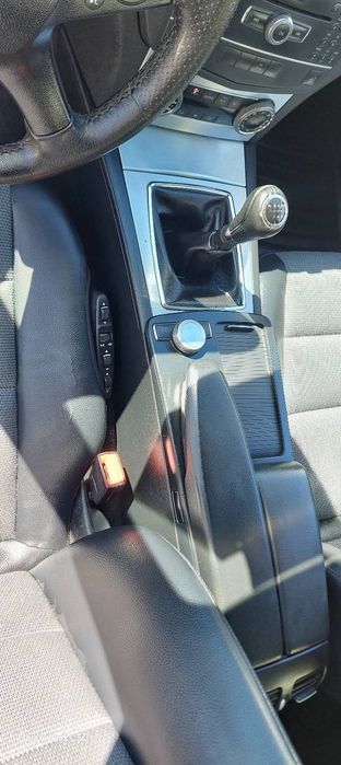 Mercedes C200 CDi Diesel Avantgarde 6velocidades ano2008 insp3/2027 pneus novos Aceito retomas e trocas