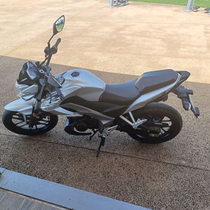 Vendo mota 125 cc