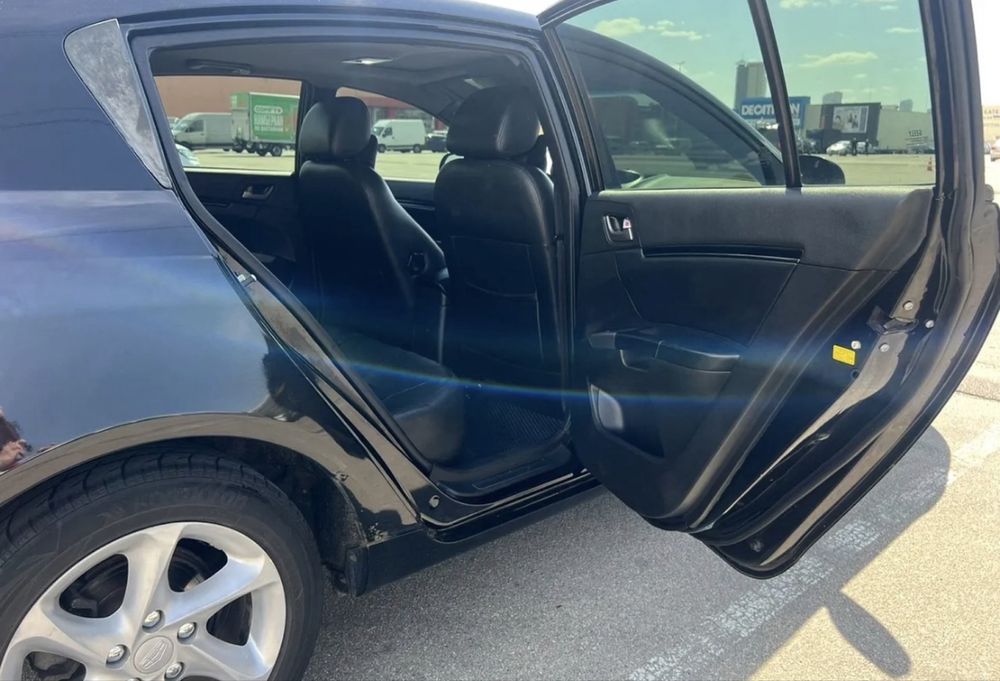 Geely Emgrand EC7-RV 2013