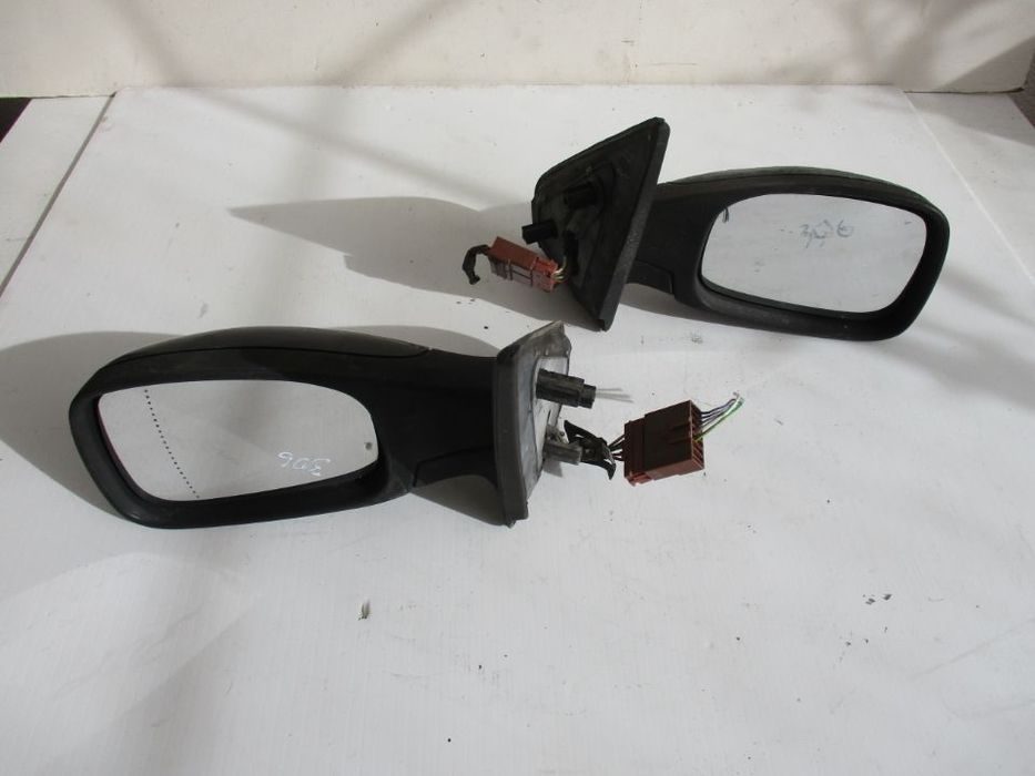 Espelho Retrovisor Peugeot 306 electrico esquerdo / direito