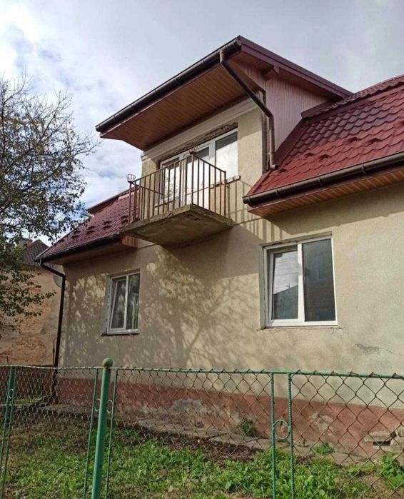 Продаж двоповерхового цегляного будинку м. Ходорів