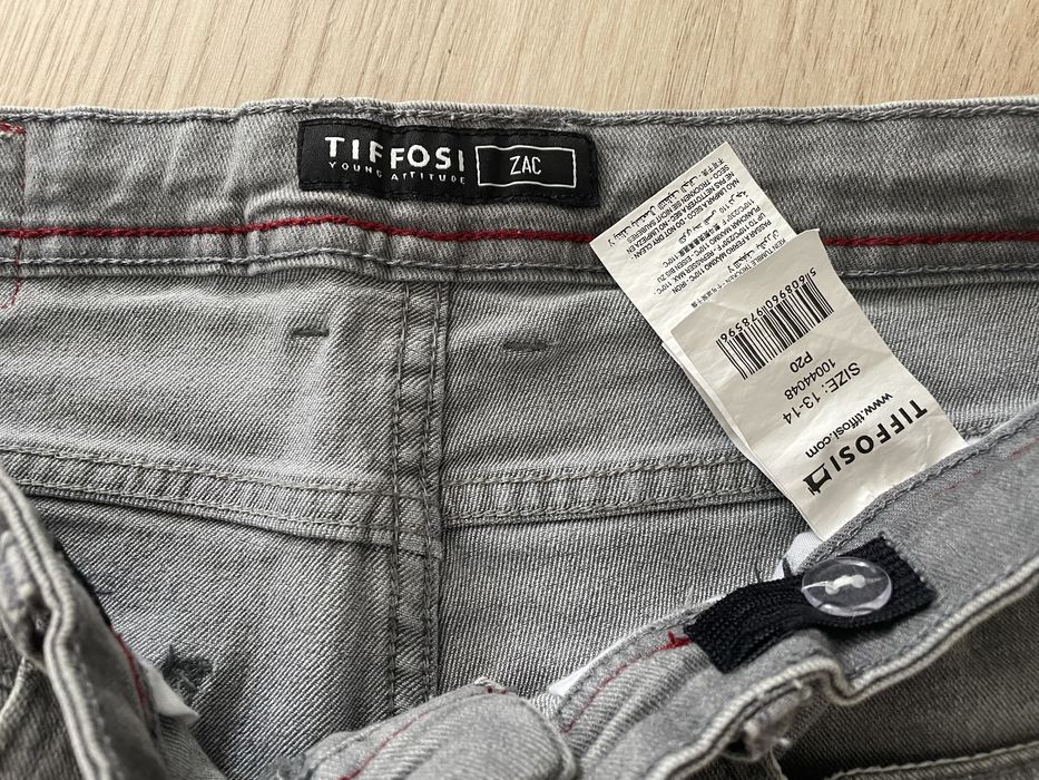 Calções Tiffosi rapaz 13/14 anos - novos