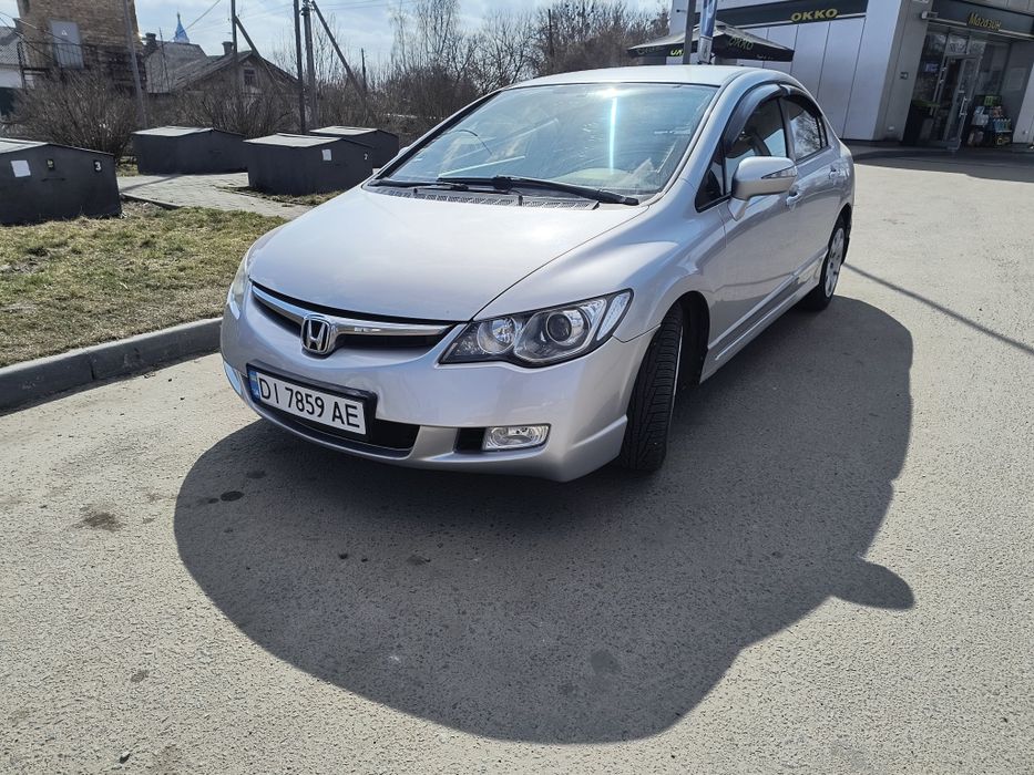 Honda Civic 2008, 1.8 газ/бензин