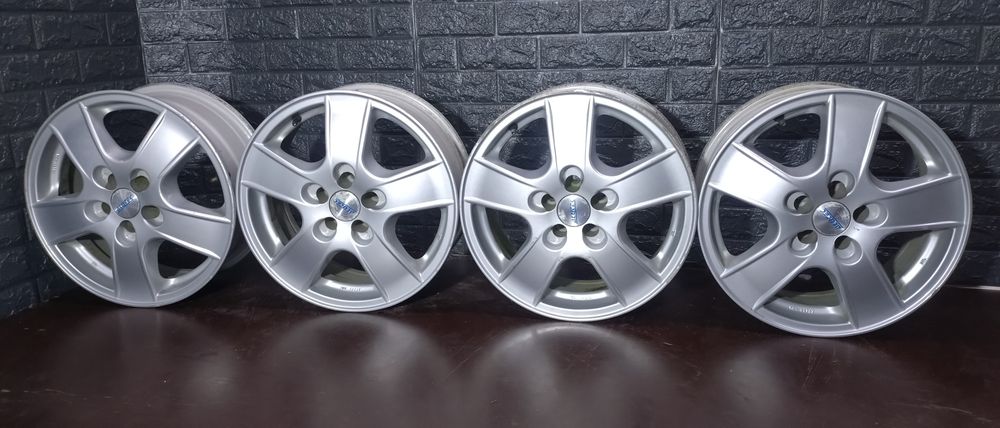 Felgi aluminiowe 5x98  Fiat Scudo ALUTEC  6.5x16 Citroen Jumpy Peugeot