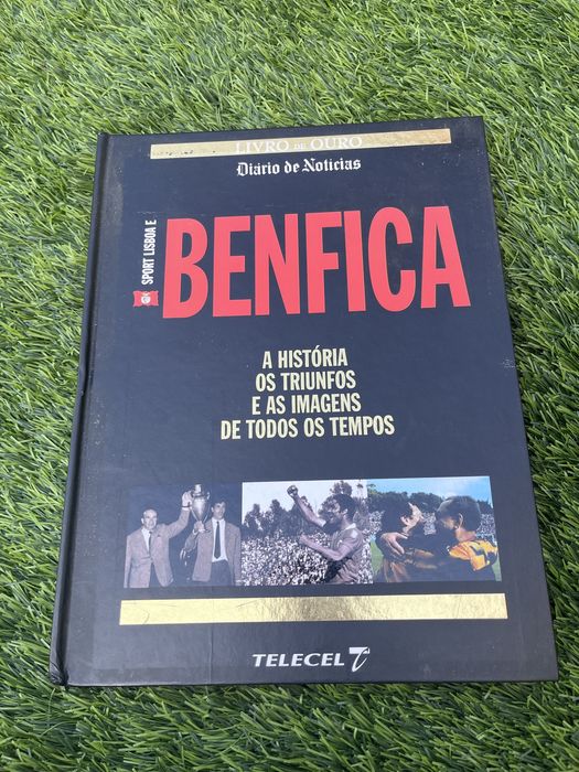 LIVRO DE OURO SL BENFICA  Edição Diário de Notícias