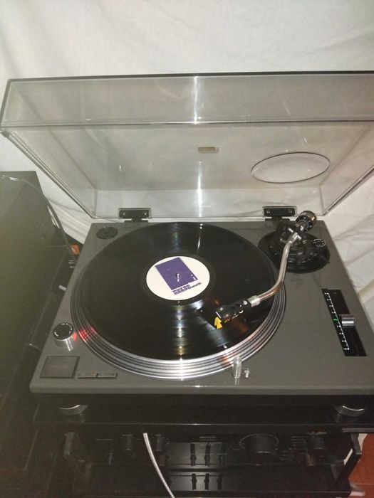 Gira-Discos (turnable) Technics SL 1210 MK II