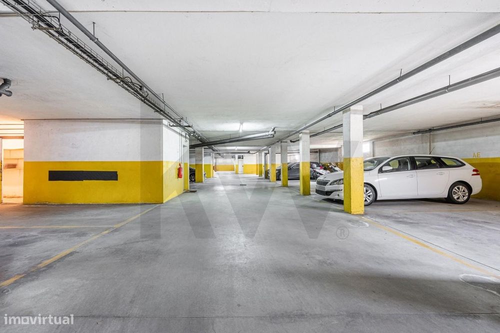 Apartamento T2 | Garagem e Arrumos | Jovim - Gondomar