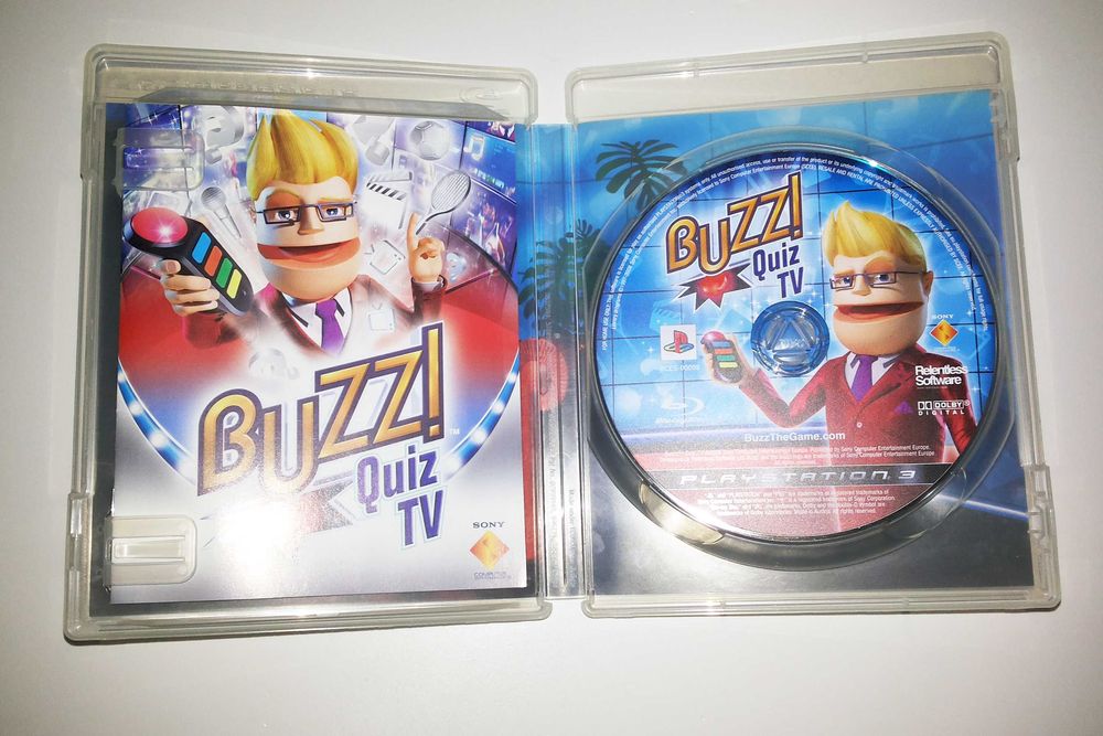 Buzz Quiz TV + Campainhas - Jogo para Playstation 3 - PS3