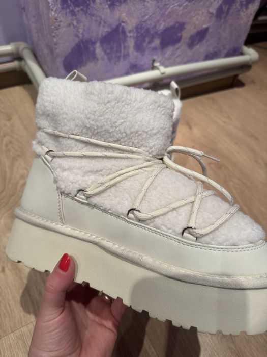 черевики-снігоходи з платформою.  ( угги) жіночі