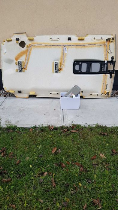 Podsufitka Touran III 2015-