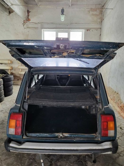 Легковий універсал ВАЗ 21043, 2002 року