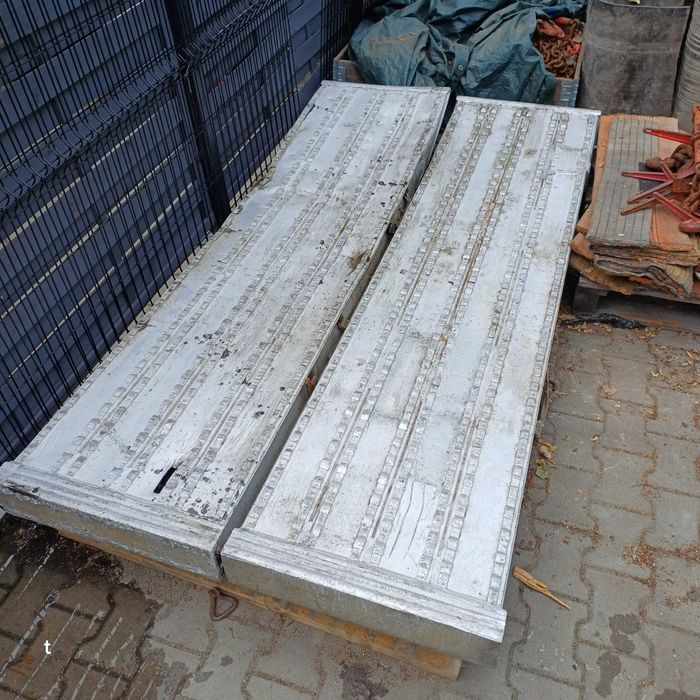 Najazdy aluminiowe używane – nośność 10,5 t