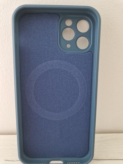 Etui TEL PROTECT MagSilicone Case do Iphone 11 Pro Granatowy