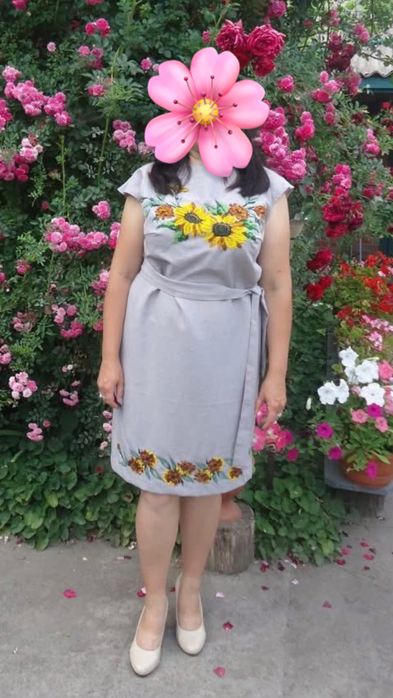 Вишите бісером плаття