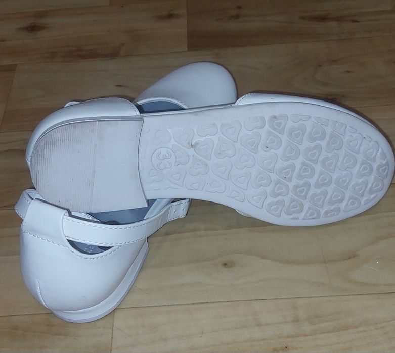 Buty komunijne 32-33 używane
