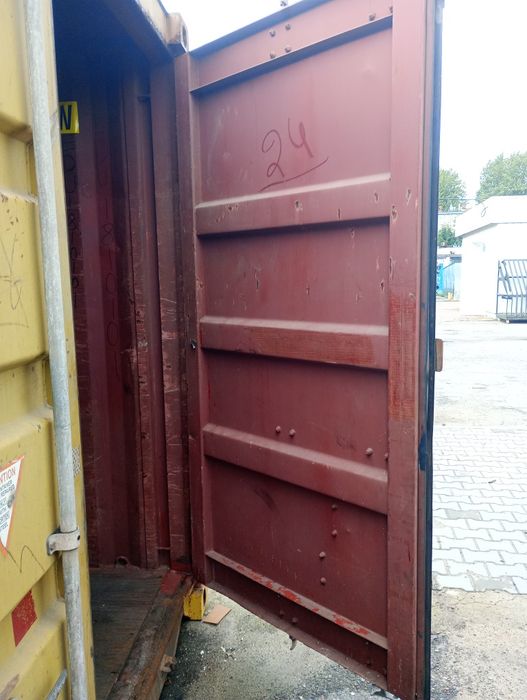 Kontener magazynowy 6 m, dostępny od ręki na placu