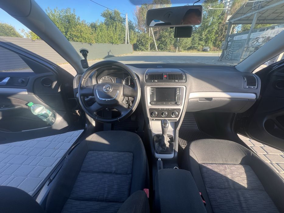 Skoda Octavia 2012 VIN TMBCK41Z4CB155414 фото оголошення 9 з 13