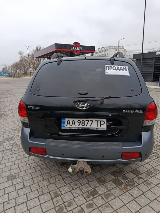 Продам Hyundai Santa Fe 2004