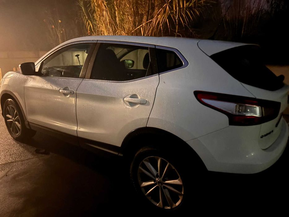 NISSAN Qashqai II (J11) 1.5 dCi Diesel 110 hp / 81 kW 2014