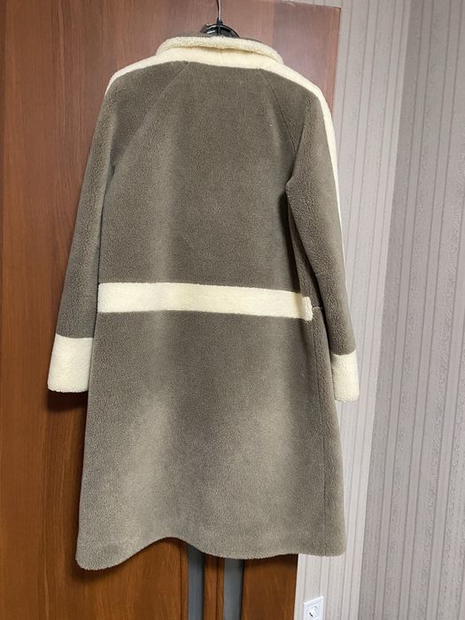 Стильна шубка в ідеальному стані 44-46 розміру