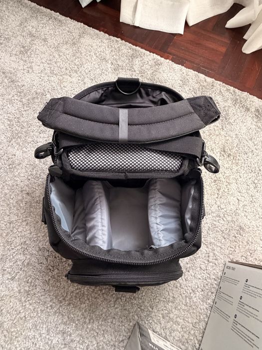 Vendo canon 750d (inclui bolsa + carregador de baterias + 2 lentes)
