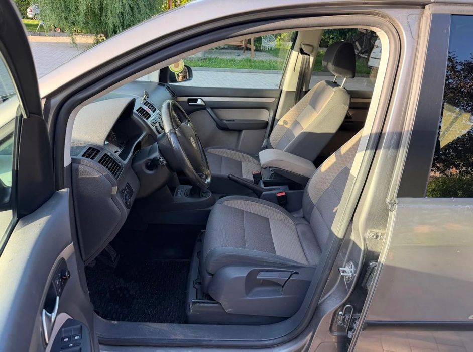 Volkswagen Touran 2008 1.9 TDI