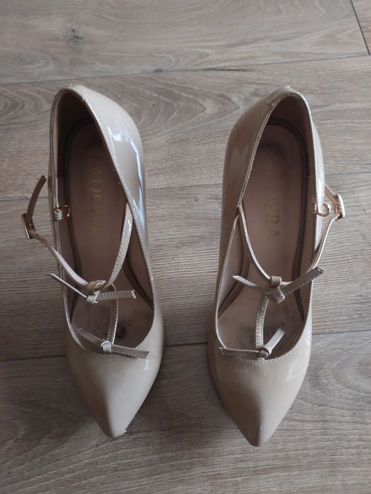 Buty Badura,buty na obcasie