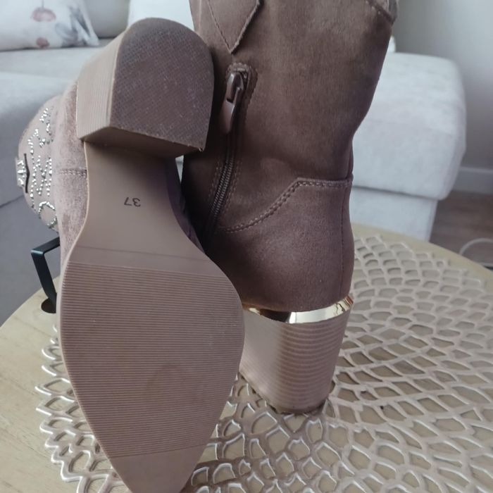 Botki kowbojki ocieplane brązowe rozm. 37/38