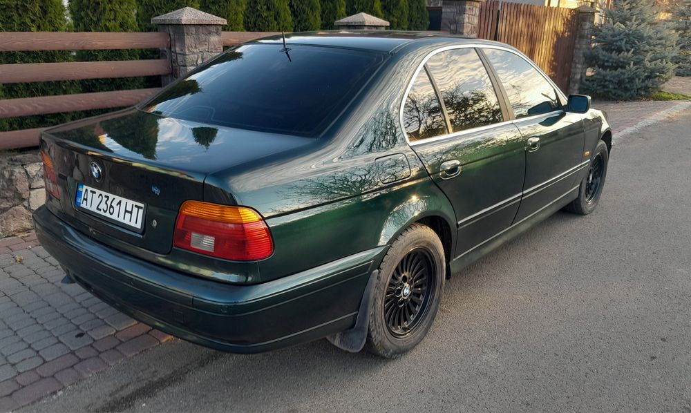 BMW e39 (m54b22)
