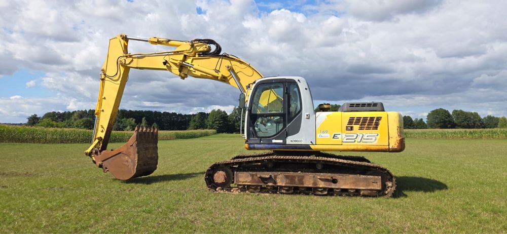 Koparka gąsienicowa KOBELCO New Holland E215