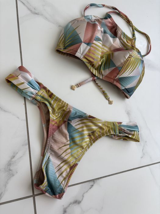 Купальники жіночі