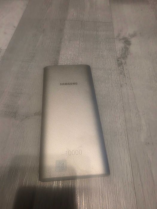 Powerbank Samsung 10000 mAh Qi – ładowanie bezprzewodowe, USB uszk.