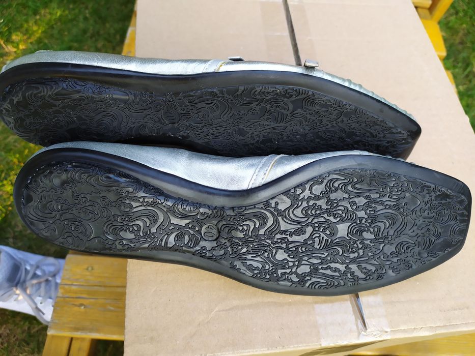 Baleriny typu Mary Jane