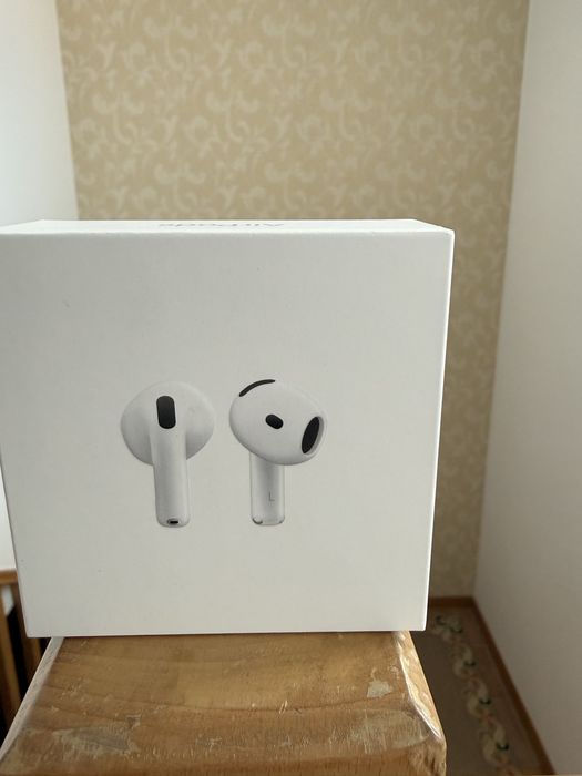 APPLE AIRPODS 4 — Novos e embalagem ainda lacrada| 110€