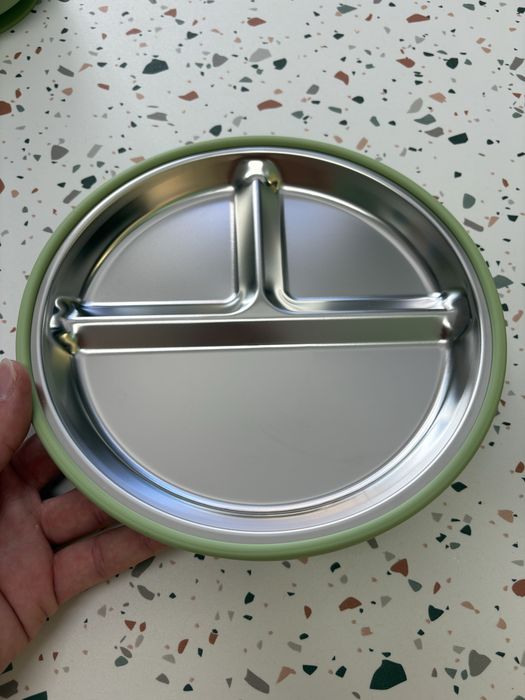 Conjunto de Alimentação Infantil em Silicone e Aço Inoxidável