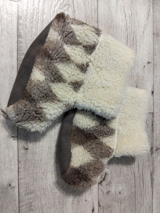 Домашні тапочки угі на овчине 37-38