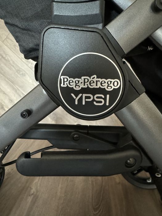 Продам прогулку нову peg perego