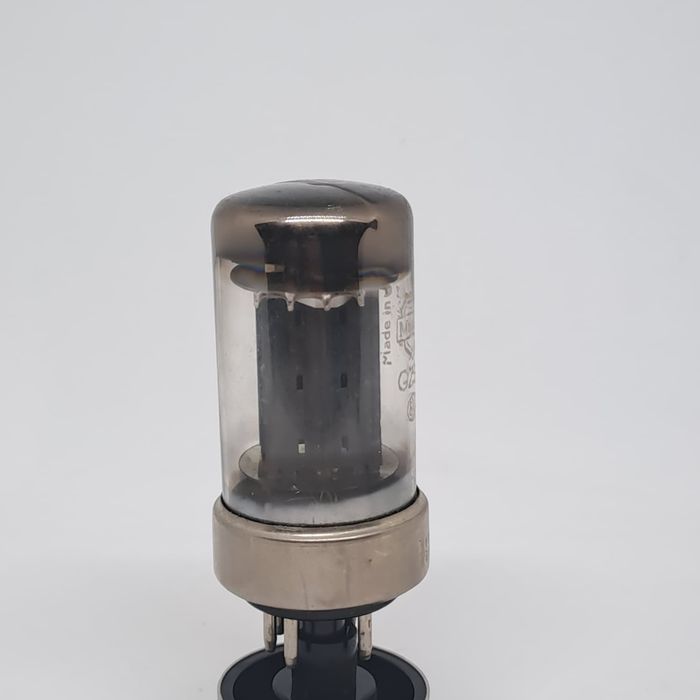 Válvula GZ34 Mullard