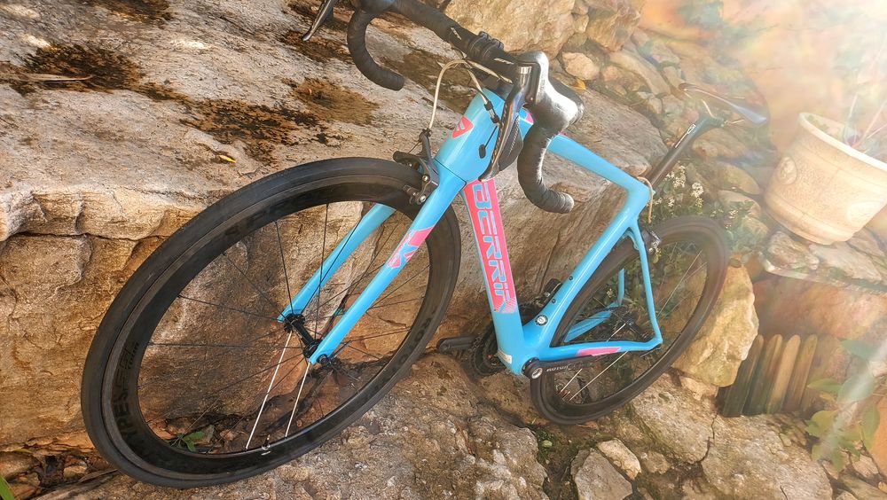 Berria Belador di2 UCI  t52