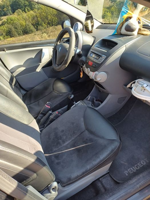 Продам своє авто Peugeot 107
