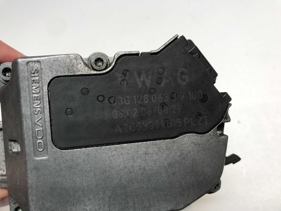 Дросельна заслонка Audi A4 (B6. B7) / Audi A6 (C6) - 1.9TDI - 2.0TDi